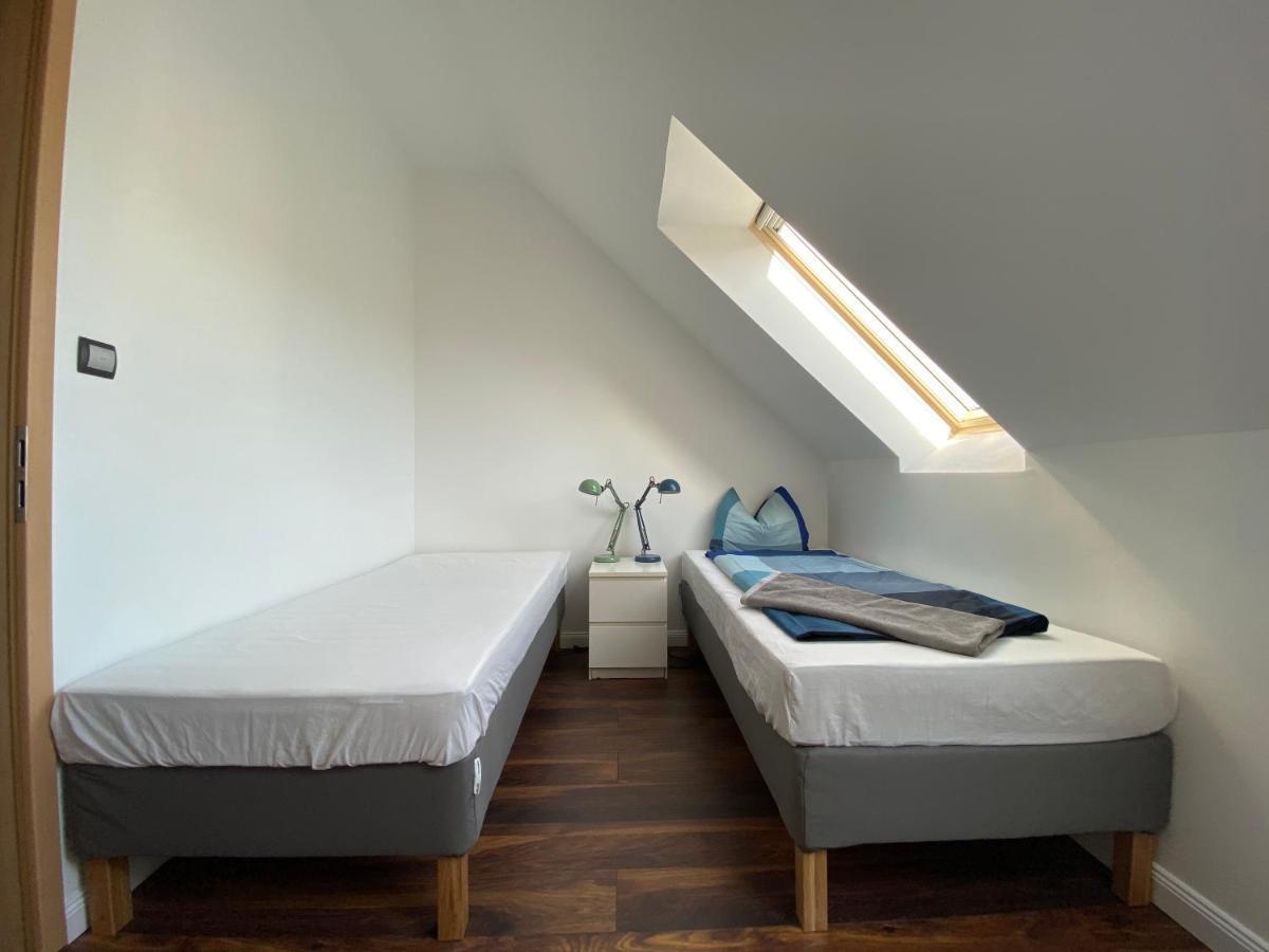 2 Bedroom 107 M2 Loft With Balcony ブダペスト エクステリア 写真